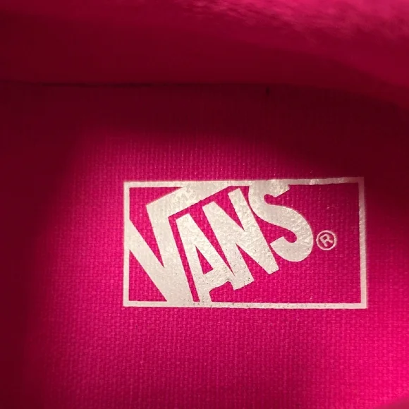 Vans Knu Skool Nubuck Pink Glo – Men’s 10.5 / Women’s 12 – New w/ Box